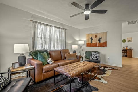 Desert Dreamer Retreat!