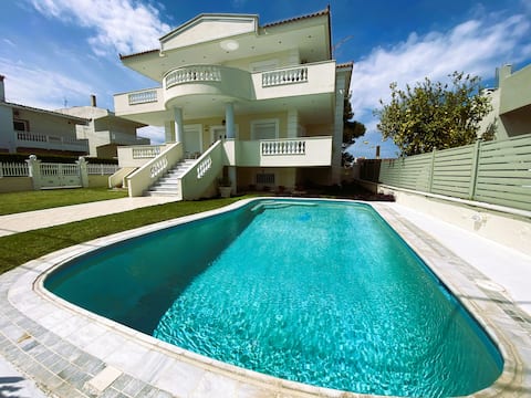 Seaside Ether Apartment