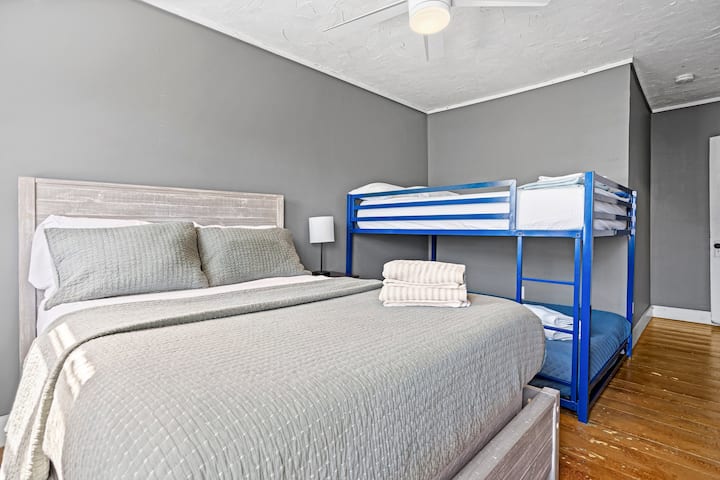 غرفة النوم 2