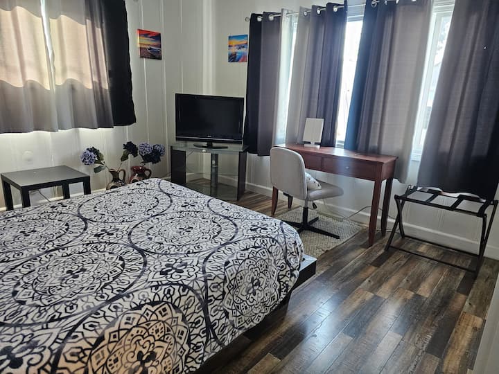 Hotel-style Studio In South La - Los Ángeles, CA