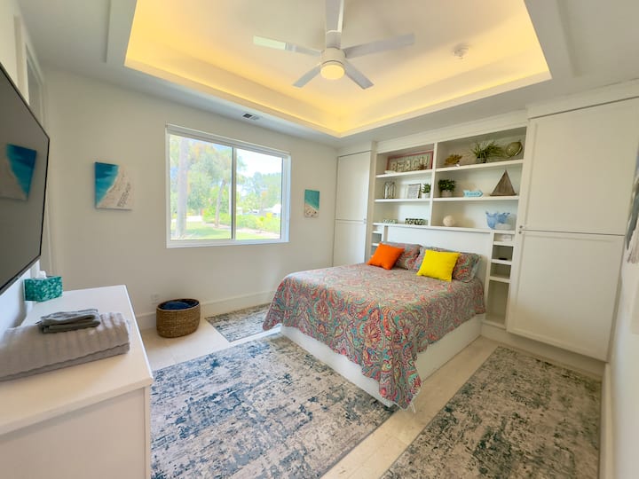 Dormitorio #2 - Cama tamaño queen y baño completo en suite