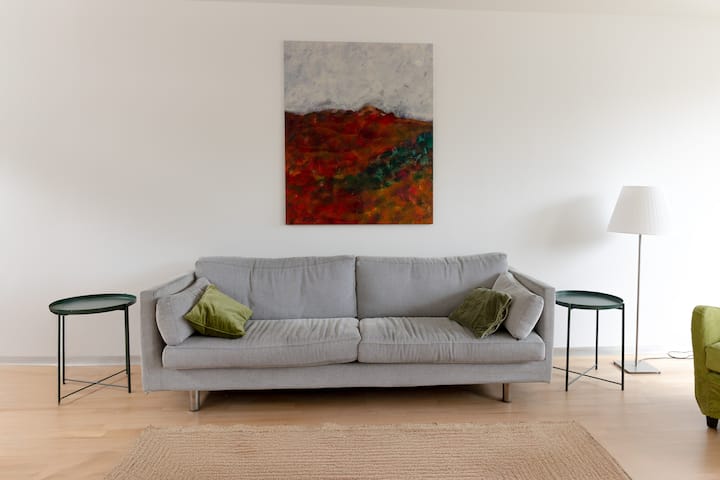 Helle Terrassen-wohnung, Skandinavisches Interior - Gauting