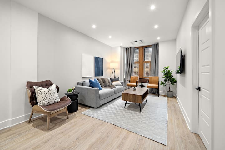 New Downtown MTL Old port 3 BR 3 BA