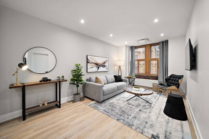 New Downtown MTL Old port 2 BR 2 BA