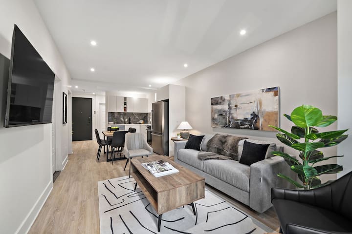 New Downtown MTL Old port 3 BR 2 BA