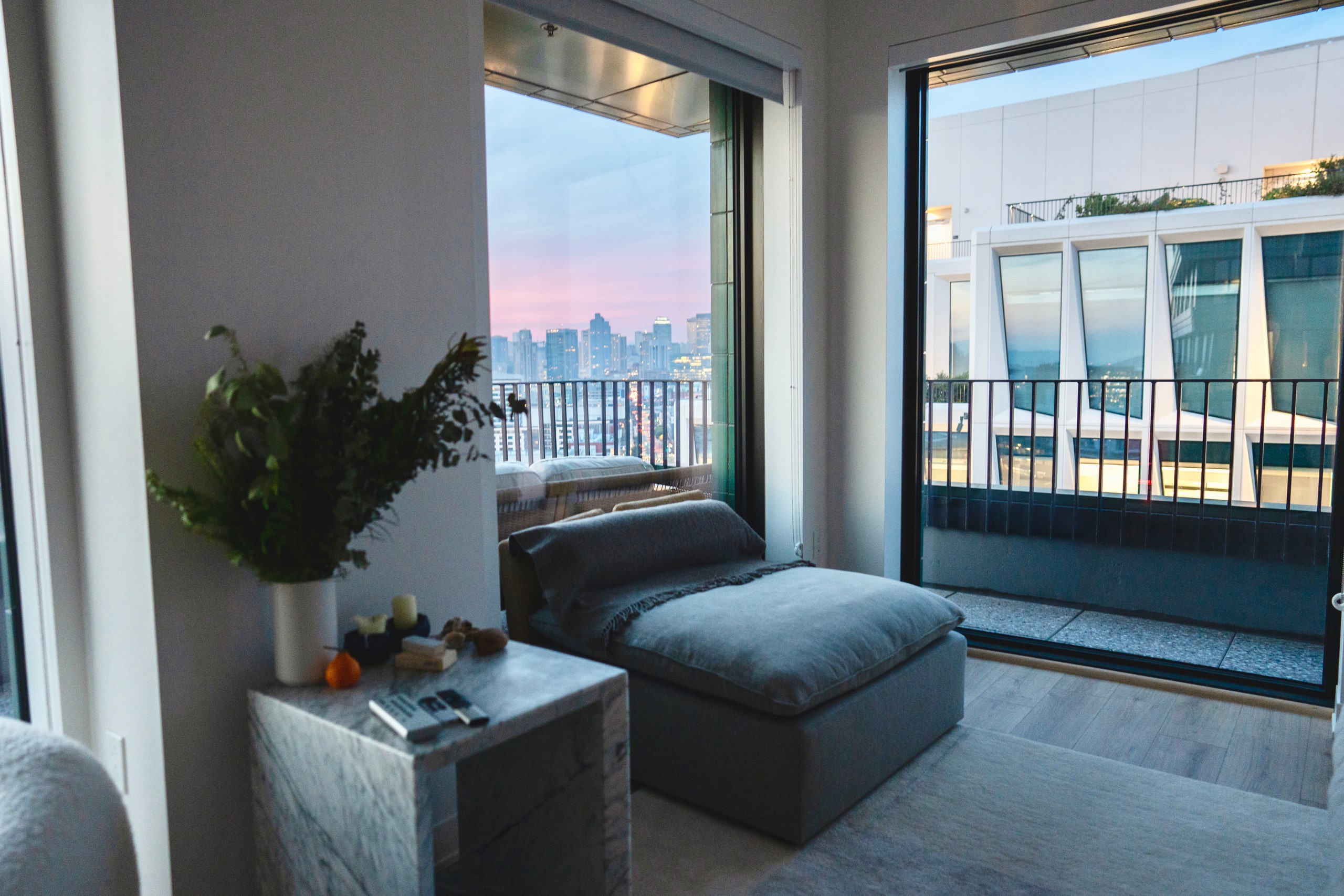 San Francisco's Luxury Penthouse - Image 3