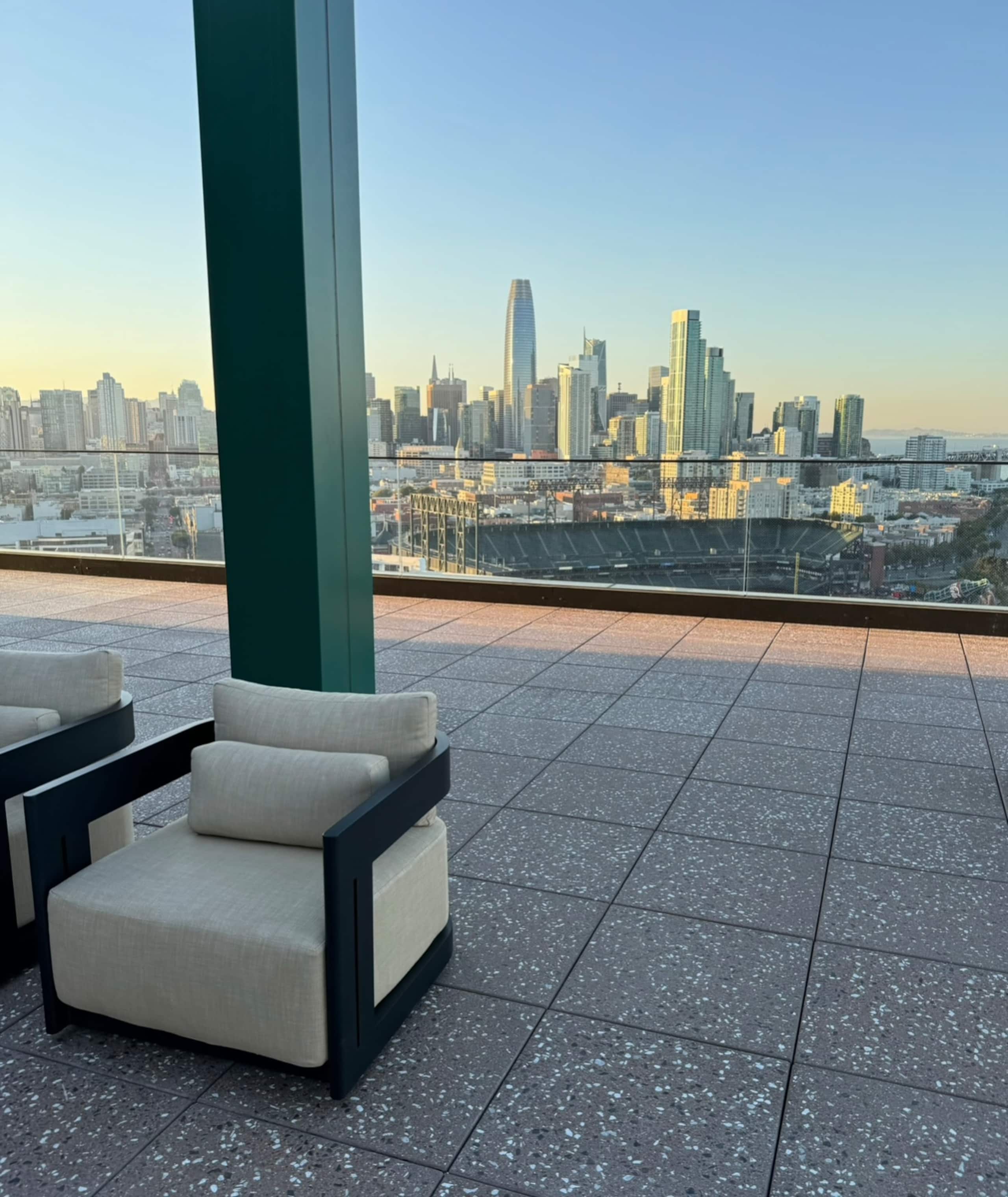 San Francisco's Luxury Penthouse - Image 13