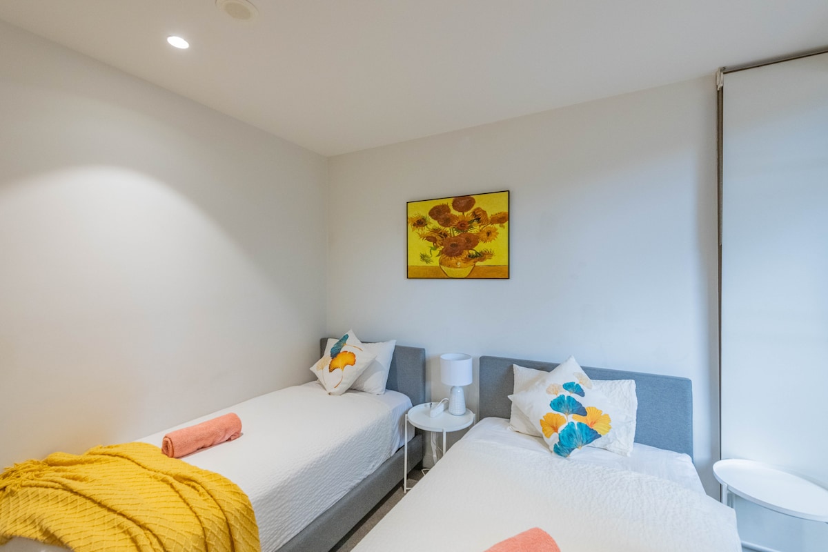 غرفة النوم 2