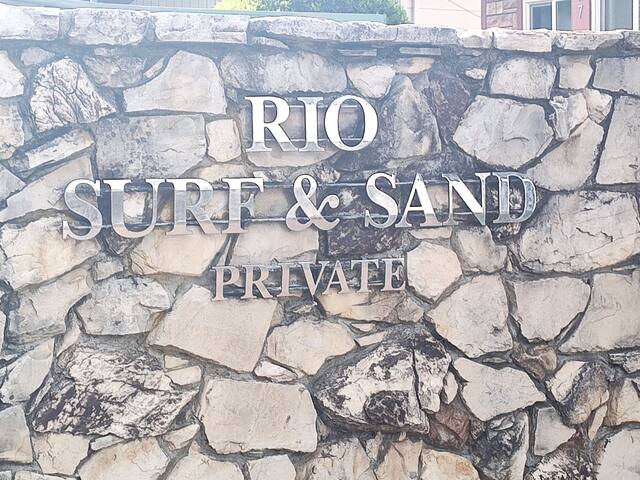 Panoramic Ocean Views – Across Street from Beach gallery image 3