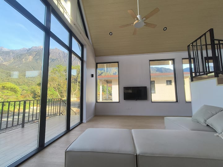 The Pampines Villa, Mt Kinabalu - 3 Bedroom Villa - Kundasang