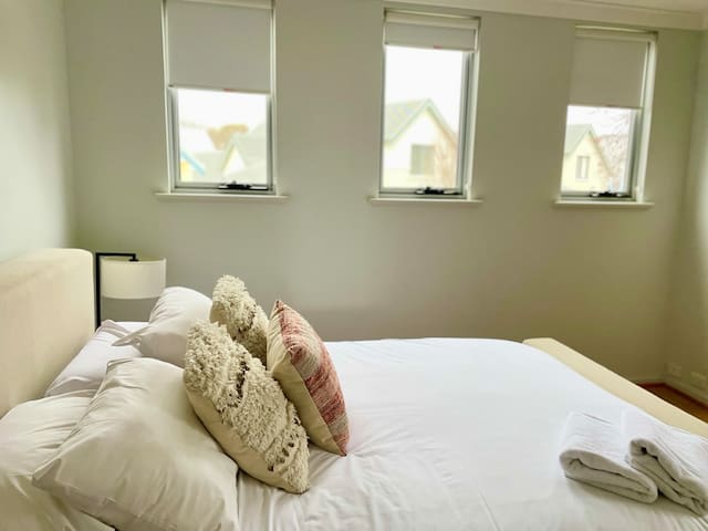 Margaret River Executive Beach House w outdoor spa