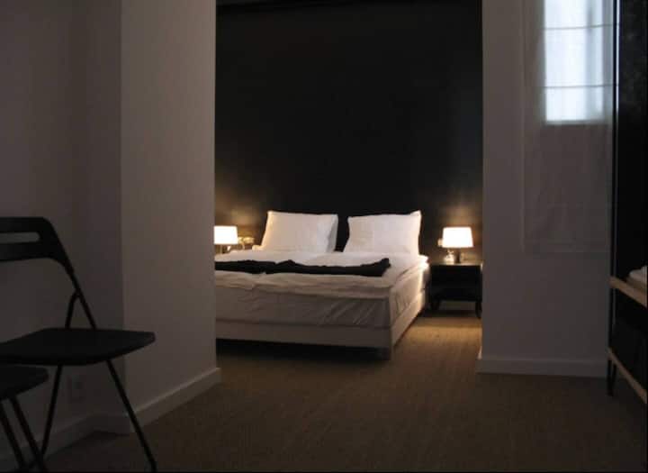 Spacious Apartment Near Sagrada Família - Barcelona