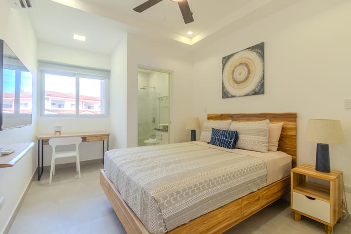 Schlafzimmer 1