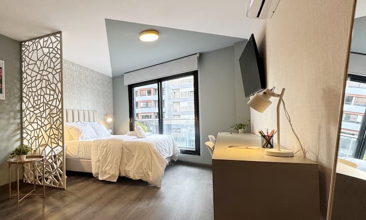 Ambienti i dhomës së gjumit