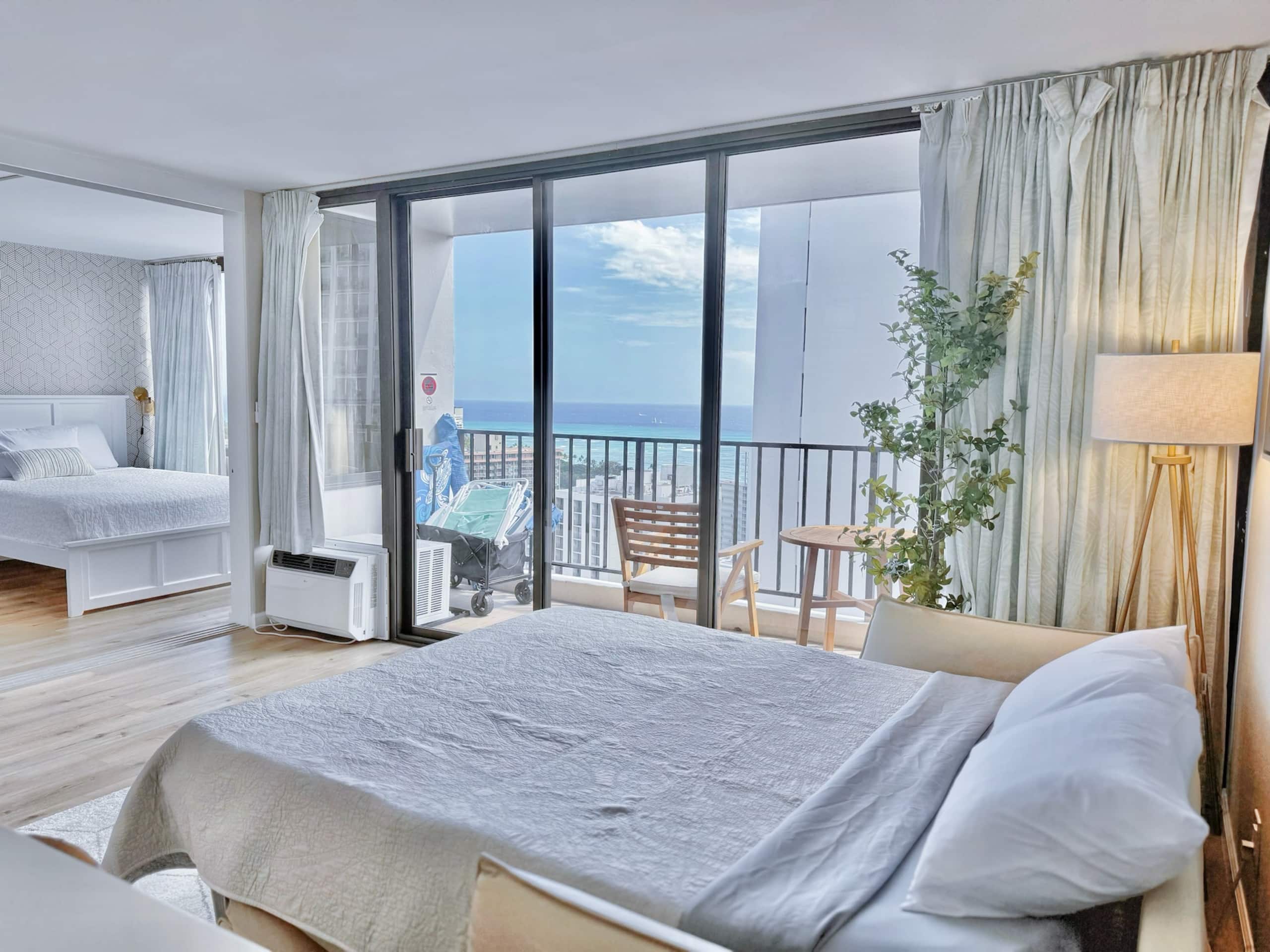 30FL-Upscale Chic Ocean View 1BR w/Free Parking! - Image 15
