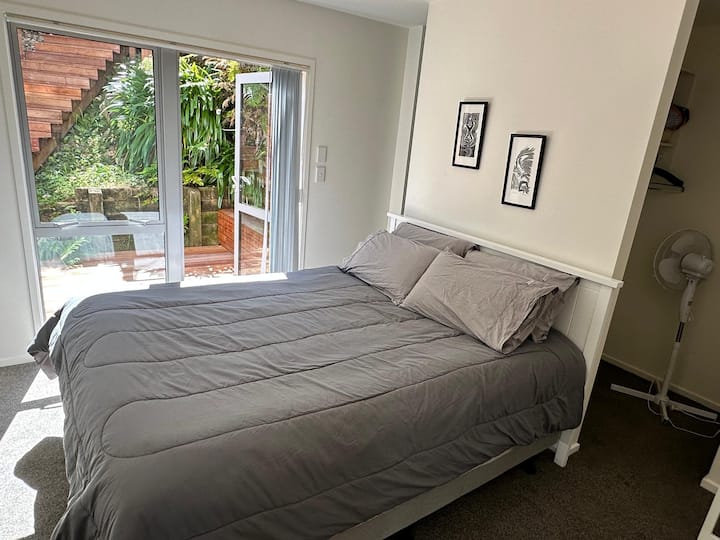 საძინებელი 2