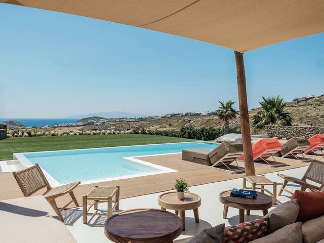 Villa Yasemin on the Rock gallery image 2