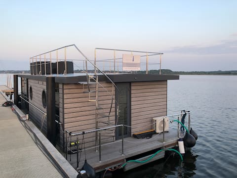 Houseboat Fjord Nordstern
