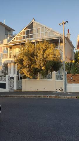 Boho Victorian in Tamboerskloof gallery image 5