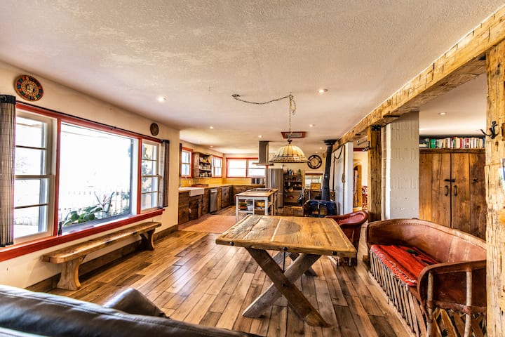 Ski Country Cabin In Winter - Horseshoe Valley, ON