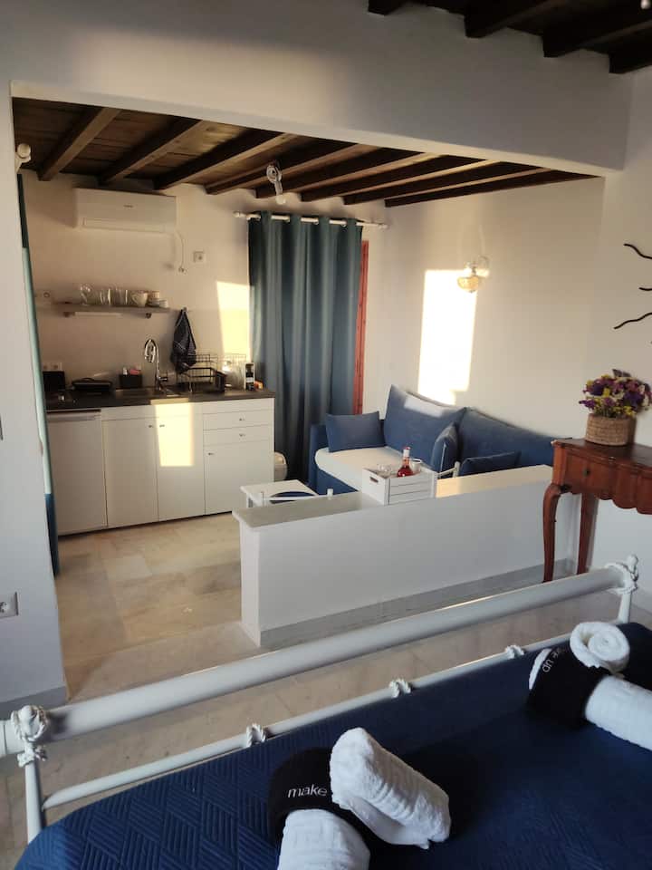 Orkos Blue Waves 1-sea View-200m From Plaka Beach - 納克索斯島