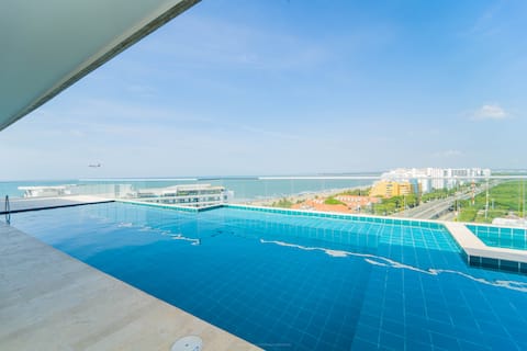 Beautiful views, close to the beach