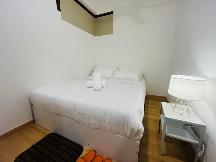 غرفة النوم 2