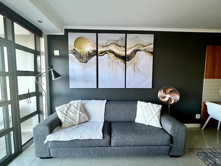 Luxurious 2 Bedroom Apartment - Western Cape