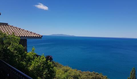 Sunset  Villa on the cliff