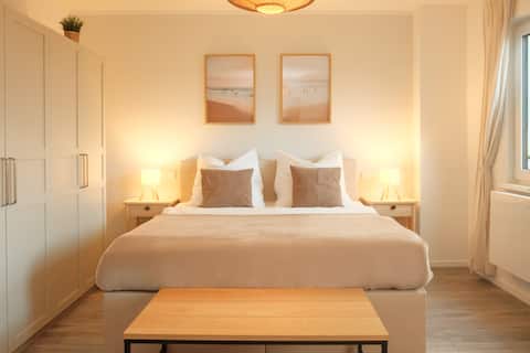 Cosy holiday flat by the sea with balcony