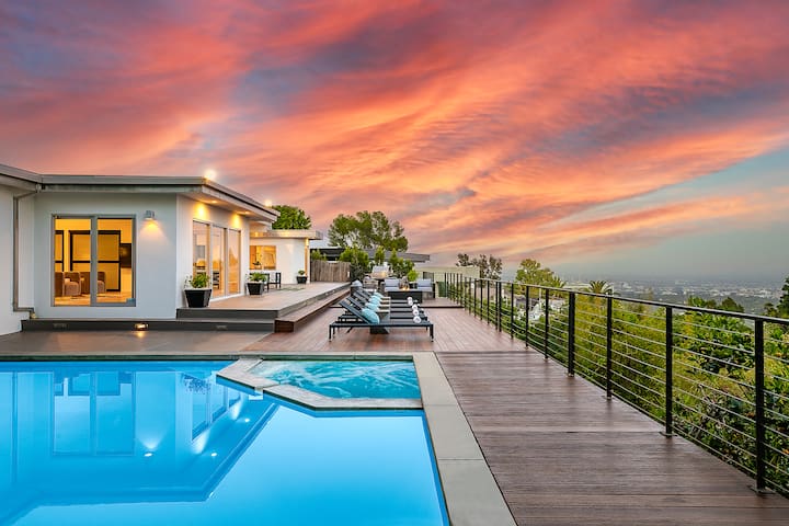 Stunning Modern Estate in BH | Pool, Spa, & Views
