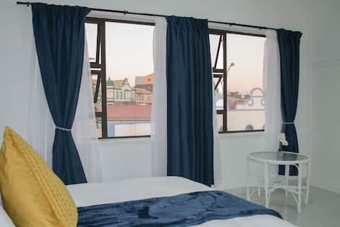 The View (Apartment 5)