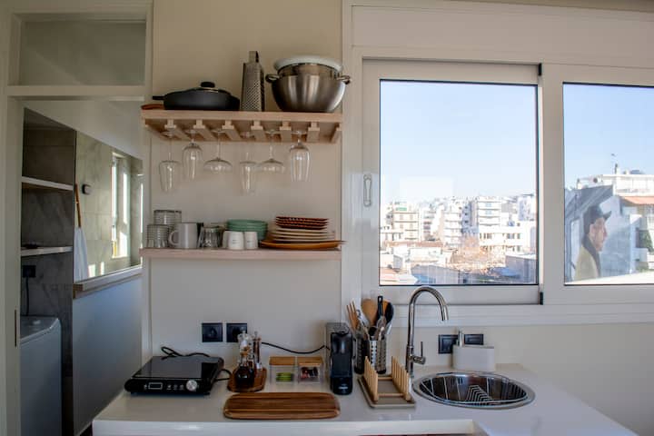 Studio Mit Akropolis-blick An Der Platia Avdi - Athens