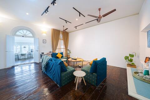 Feel Home - Fort Kochi Central