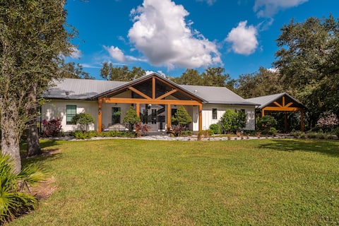 Riverfront Farmhouse on 2 Acres!