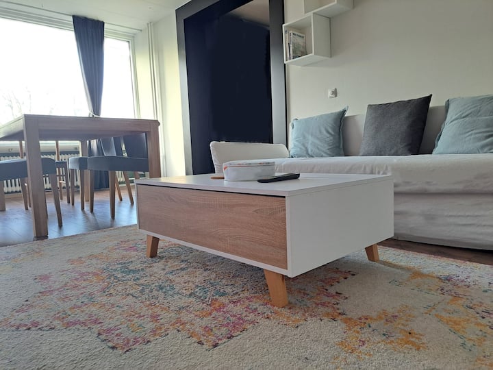 A Spacious 3-bedroom Apartment - Schiedam