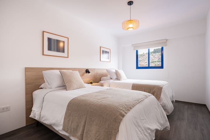 Deux lits simples incroyablement confortables, parfaits pour une nuit de sommeil réparatrice