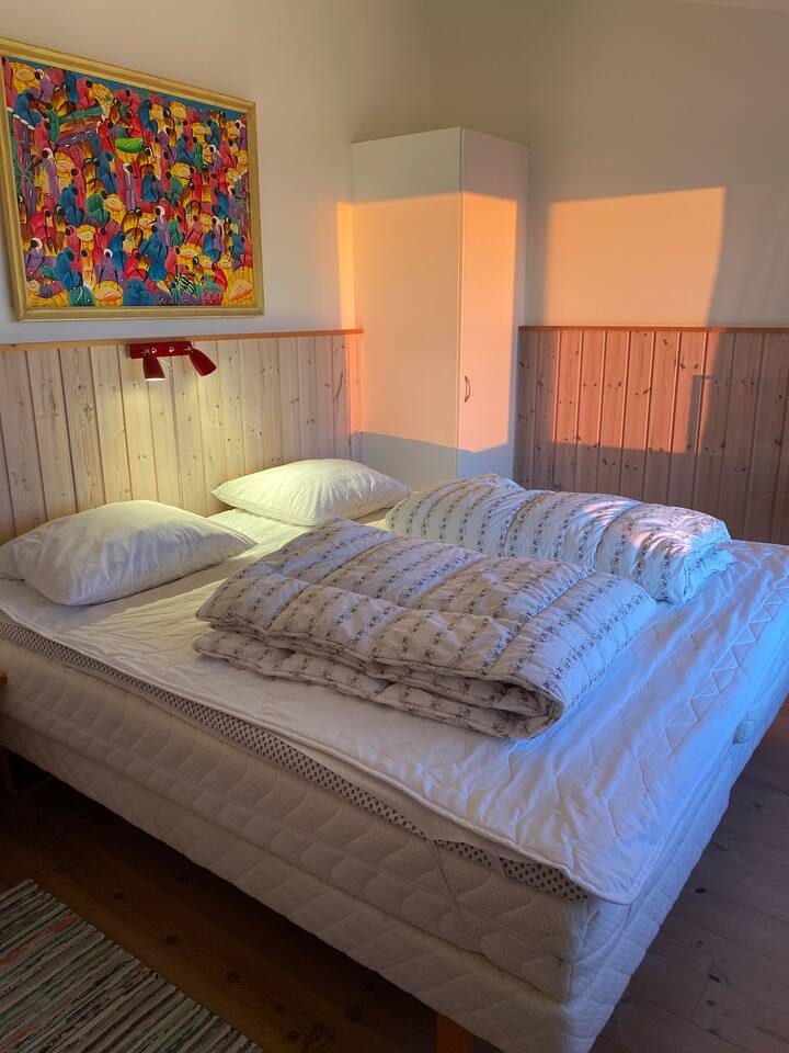 Devi portare con te la biancheria da letto e gli asciugamani per uso personale 