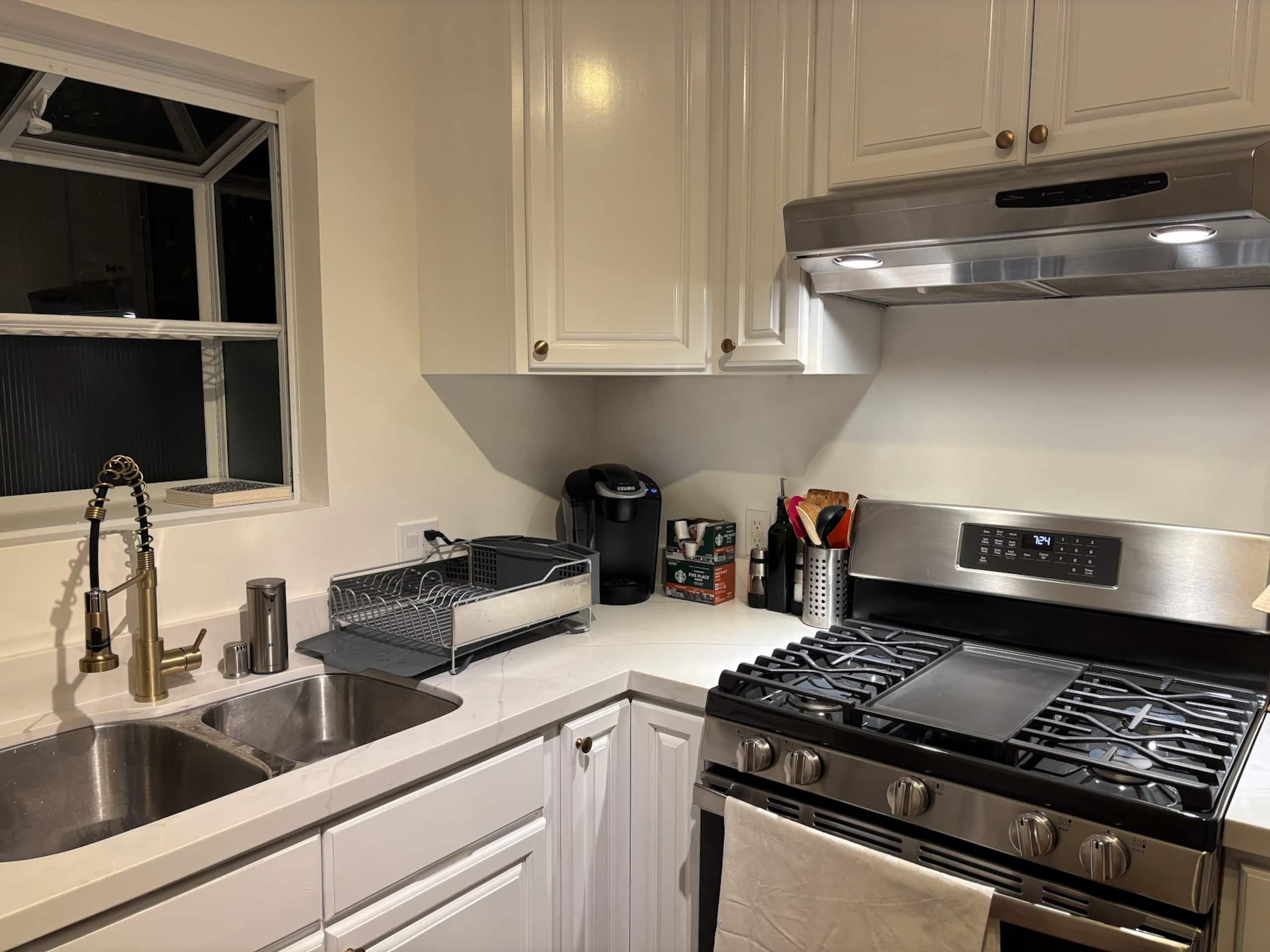 Charming 2BR Between Rockridge & Temescal - Photo 7