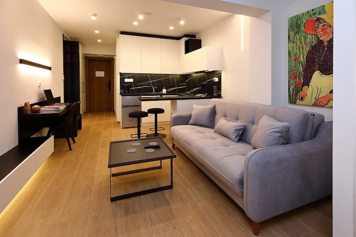 Superior Suite | Zotos Luxury Living #7 - Thessaloniki