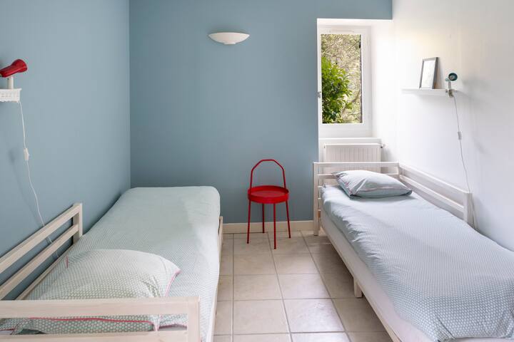 Suite principal en la planta baja (zona infantil)