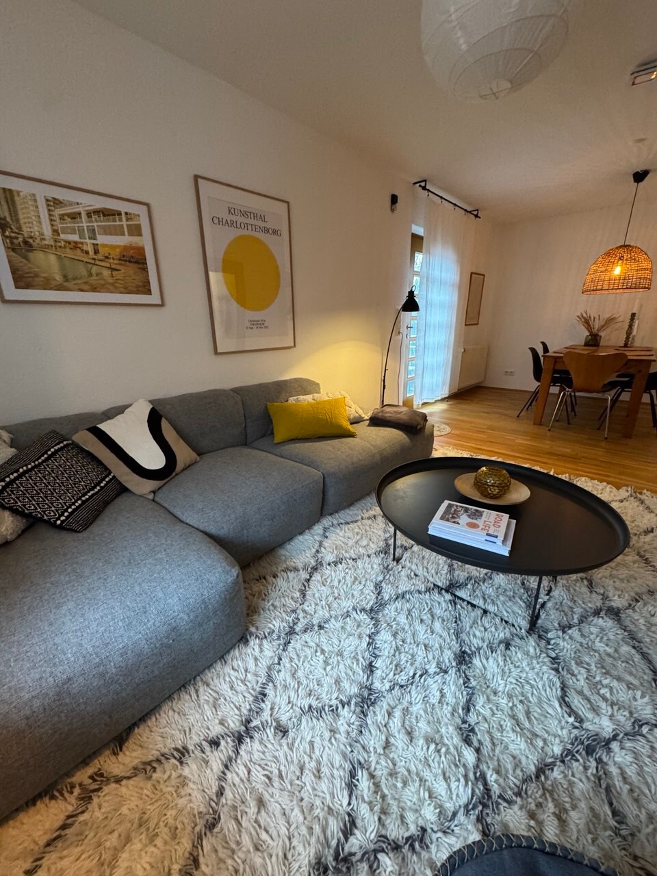 Popular Airbnb listing: Wiembachallee in Opladen