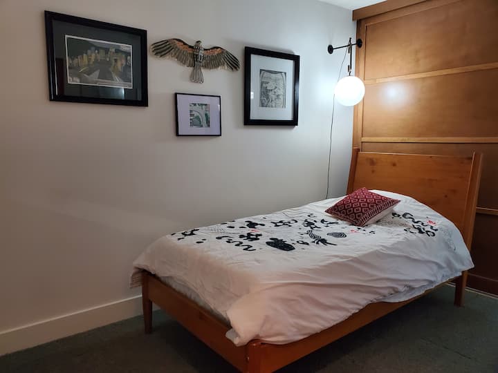 საძინებელი 3