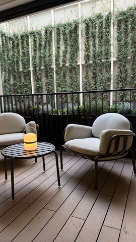 Ando’s Boutique Garden