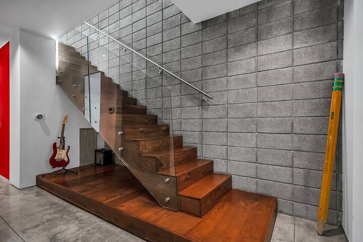 The Beverly Hills Dream Escape gallery image 2