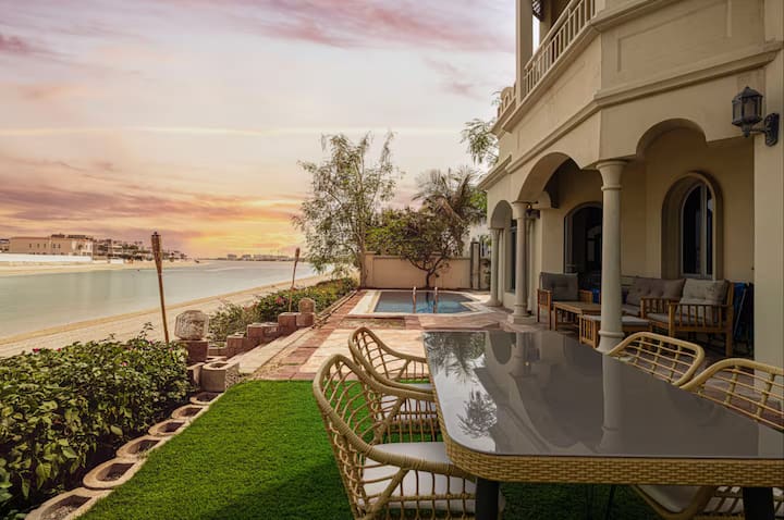 Luxury 4br Dubai Villa W Private Pool Beach Access - Dubai