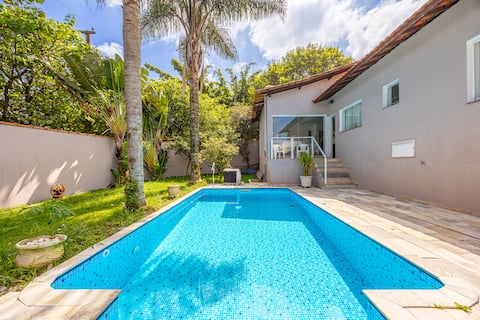 Casa Espaçosa with pool and gourmet area