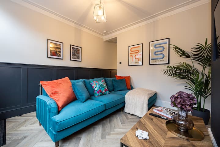 Boutique Luxury 2br Victorian Property - Stockport