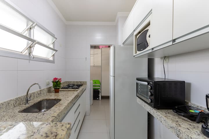 Apto  Enseada/guaruja - 100m Praia Em 6x Sem Juros - Guarujá