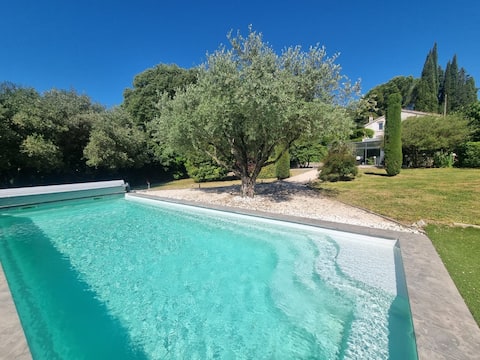 Large contemporary property in Les Arcs-sur-Argens